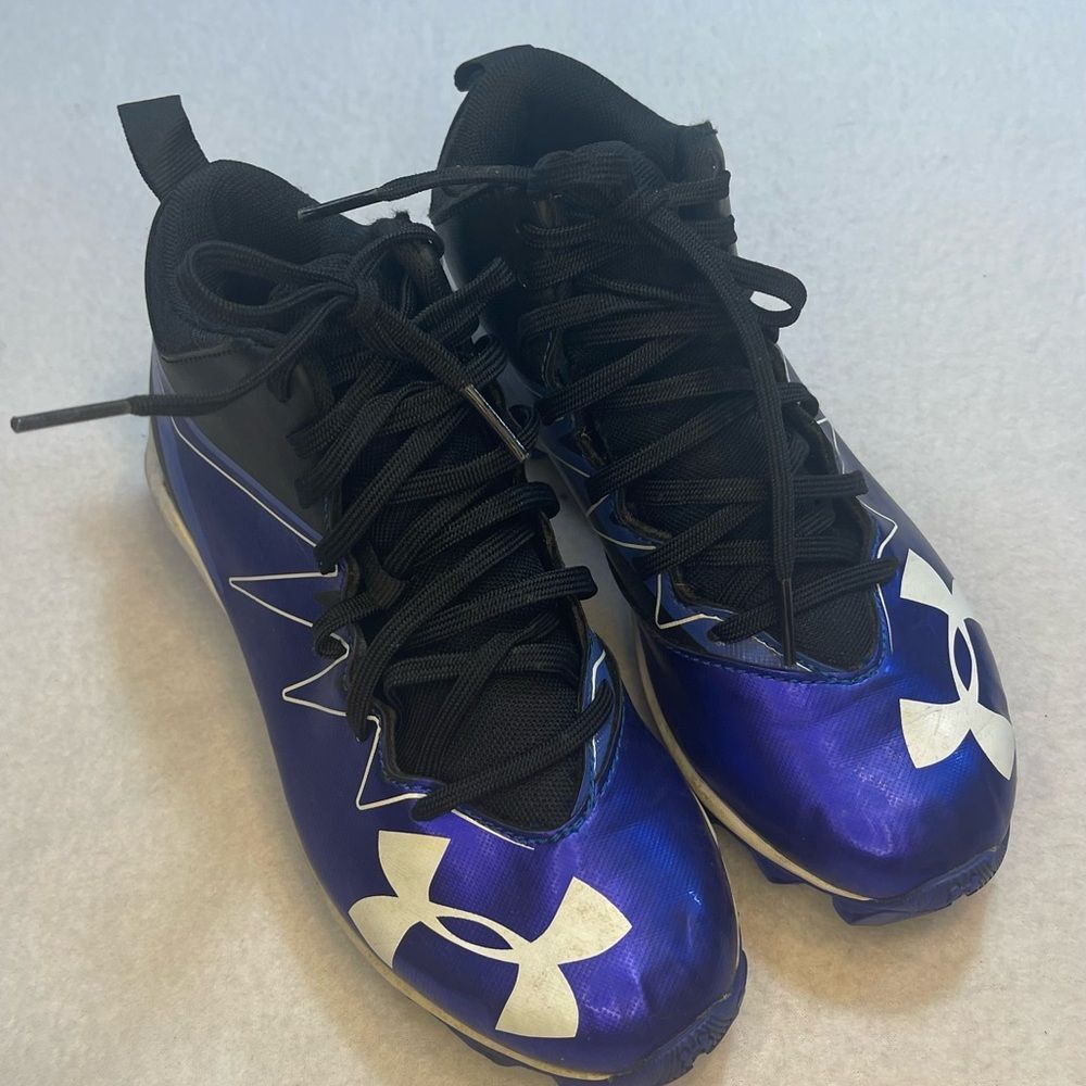 Under Armour Youth Soccer Cleats Blue Black Molded Studs Size 2.5Y